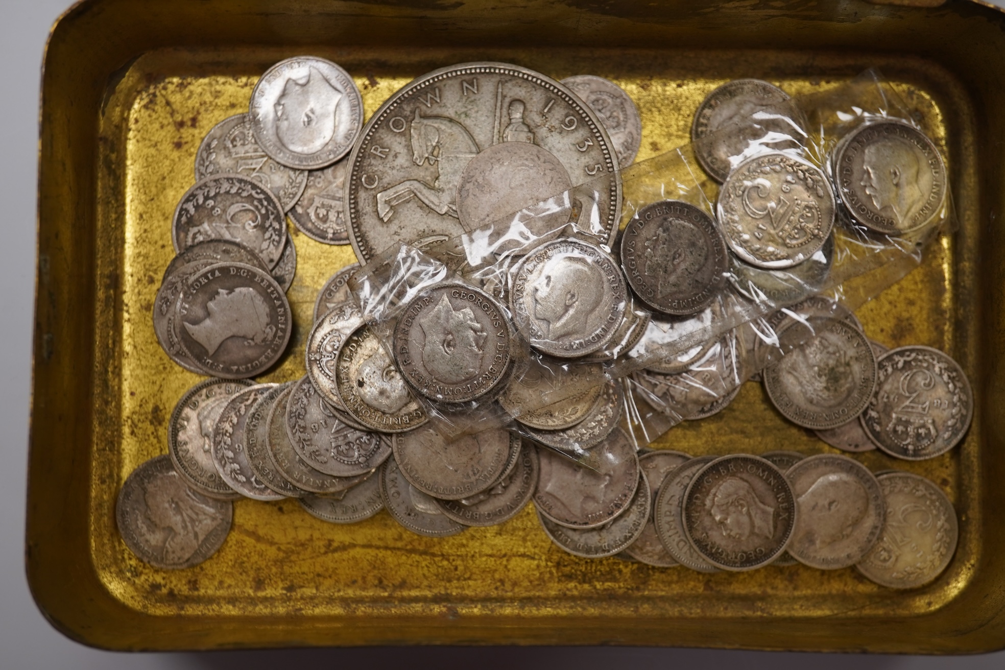 A small group of British coinage to include a 1936 Maundy set, together with two Foresters medals, one silver